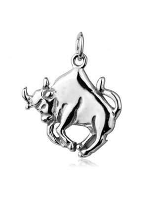 Strieborný prívesok znamenia BÝK