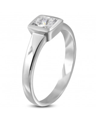 Oceľový prsteň so štvorcovým zirkónom