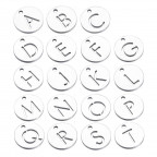 Drobný okrúhly oceľový prívesok - iniciála