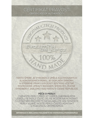 Strieborné náušnice kôstky s bielou riečnou perlou