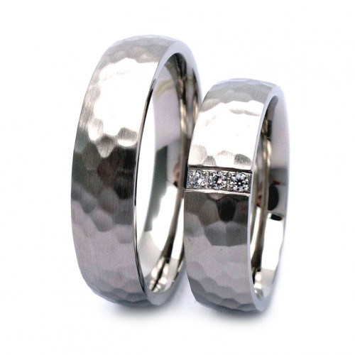 NSS3016 Tepaný dámsky snubný prsteň oceľ