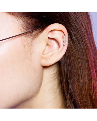 Dúhový cartilage piercing do ucha, číry kameň