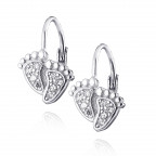Strieborné dievčenské náušnice stopy