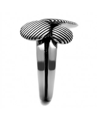 Extravagantný oceľový prsteň