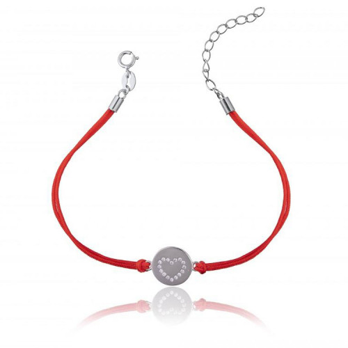 Červený náramok so strieborným príveskom