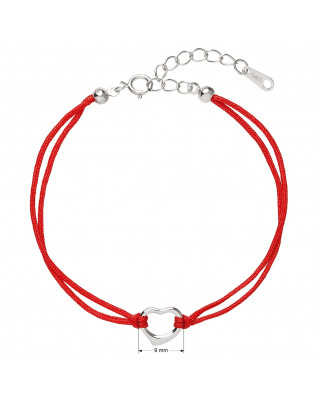 Červený náramok proti uhranutiu strieborné srdiečko