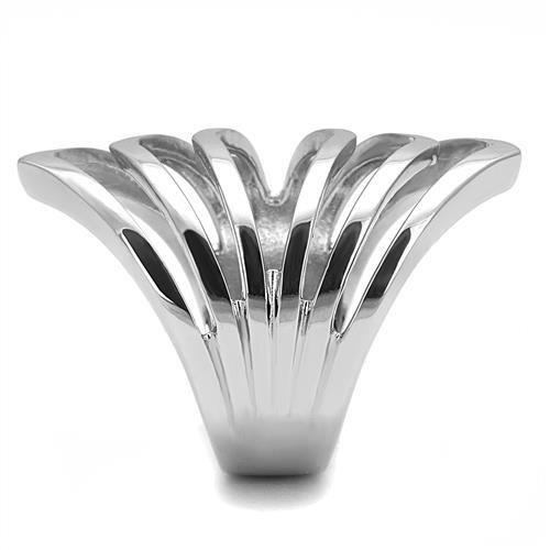 Extravagantný oceľový prsteň