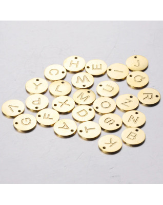 Drobný oceľový prívesok - koliesko - iniciála