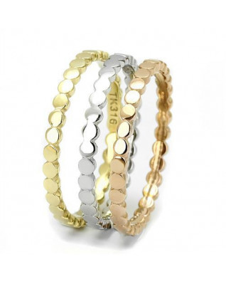 Trojitý ocelový prsteň