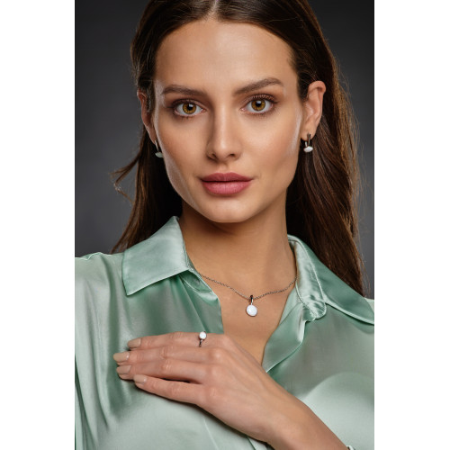 Strieborný opálový prívesok