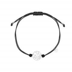 Čierny náramok s ozdobným príveskom