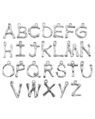 Oceľový komponent - písmeno