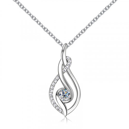 Strieborný náhrdelník moissanit