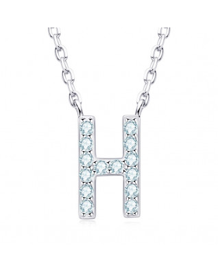 Strieborný náhrdelník s moissanitmi - písmeno