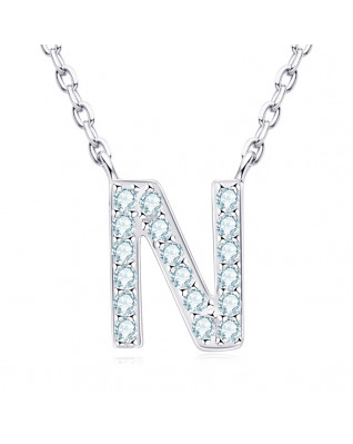 Strieborný náhrdelník s moissanitmi - písmeno