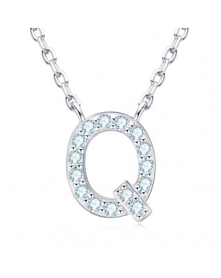 Strieborný náhrdelník s moissanitmi - písmeno