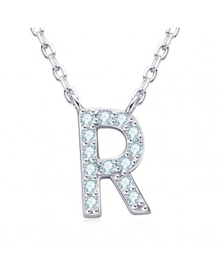 Strieborný náhrdelník s moissanitmi - písmeno