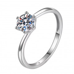Strieborný zásnubný prsteň MOISSANIT