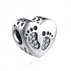 Strieborný prívesok korálik srdiečko so stopami