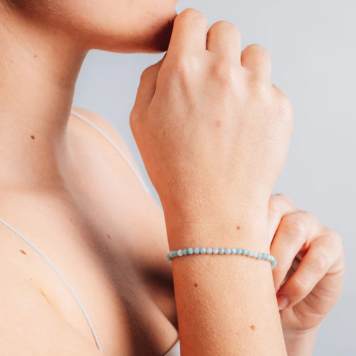 Minerálny náramok prírodný Larimar a striebro AG925