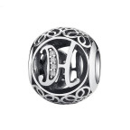 Strieborný prívesok korálek písmeno H