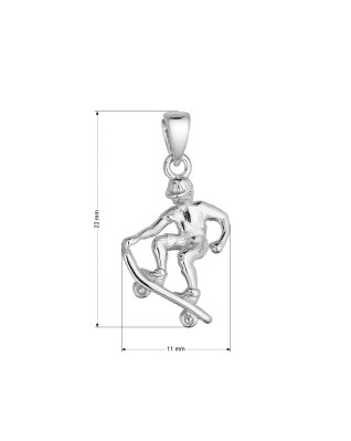 Strieborný prívesok skateboardista