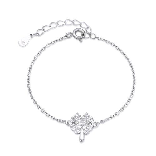 Detský strieborný náramok štvorlístok