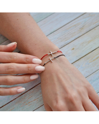 Kabbalah náramok so strieborným krížikom