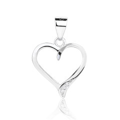 Strieborný prívesok - srdiečko so zirkónmi
