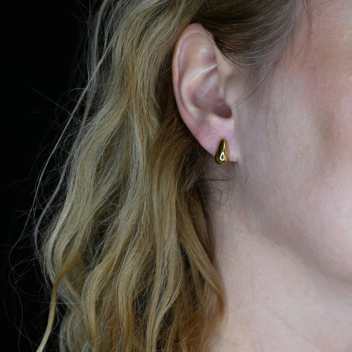 Pozlátené oceľové náušnice kvapky