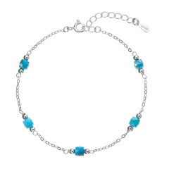 Strieborný náramok s apatitmi