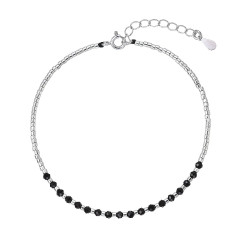 Strieborný náramok s čiernymi spinelmi