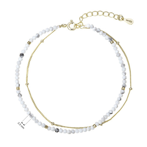 Pozlátený strieborný náramok s bielymi howlitmi