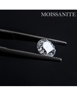 Strieborný zásnubný prsteň s MOISSANITY