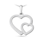Strieborný prívesok so srdiečkami